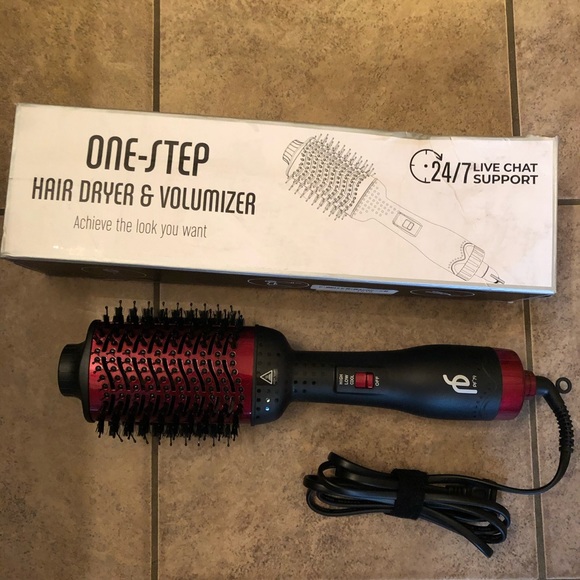 Accessories - New hair dryer & volumizer